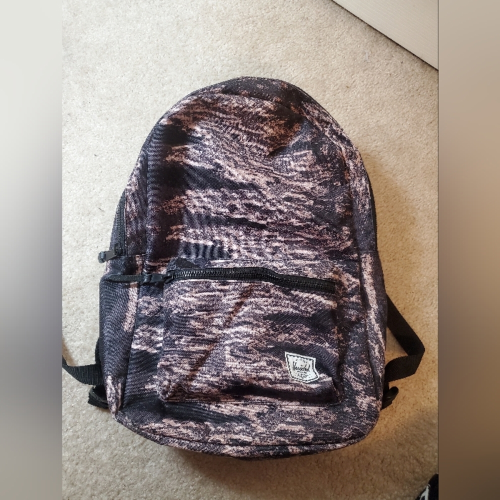 Herschel Medium Backpack - image 1